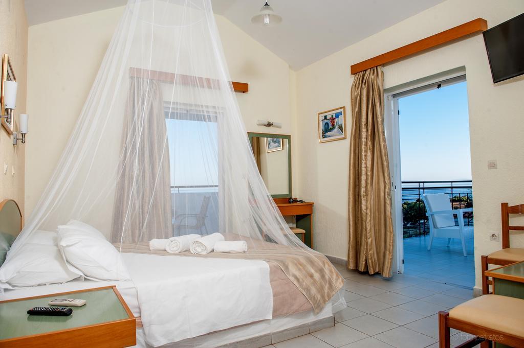 Porto Skala Village Hotel Skala (Kefalonia) Exterior photo